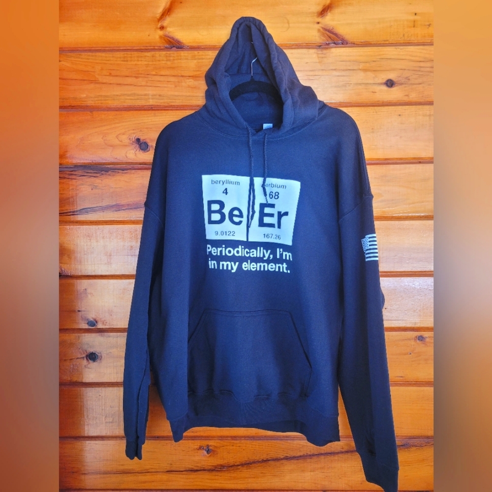 NWOT Men's Beer hoodie